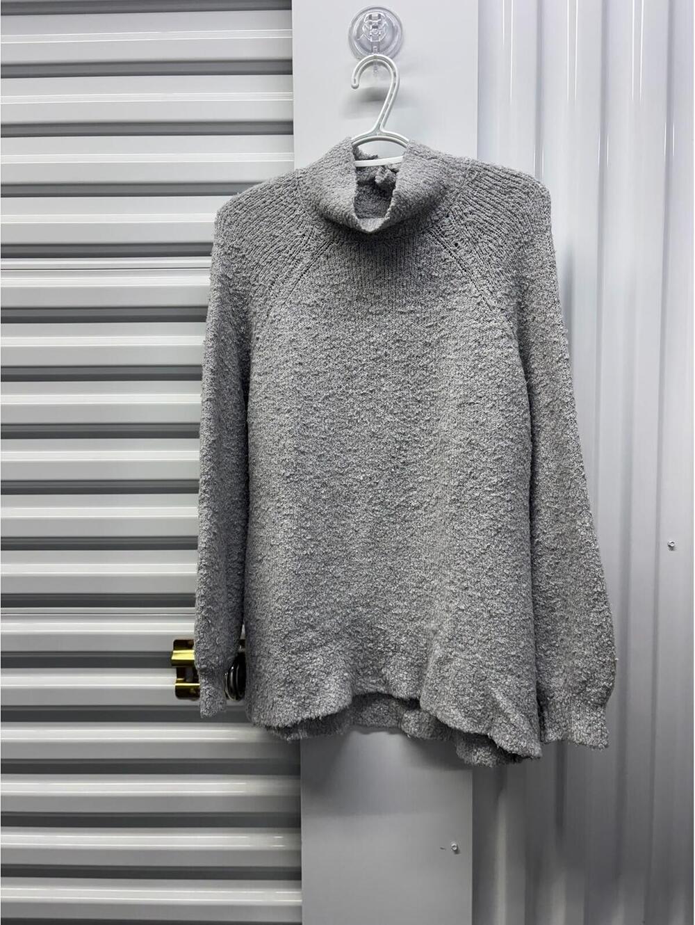Aerie Women’s Medium Aerie Gray Wool Blend Sweater Long Sleeve Knit